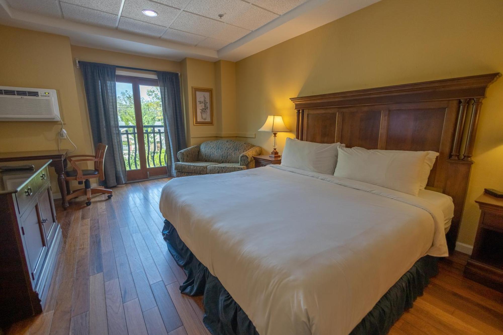 Ocean Inn & Suites St. Simons Island Экстерьер фото