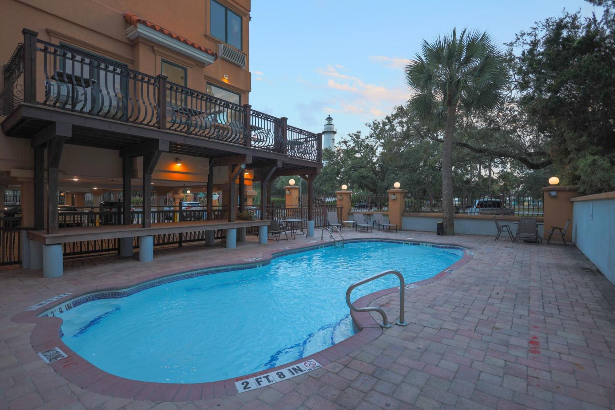 Ocean Inn & Suites St. Simons Island Экстерьер фото