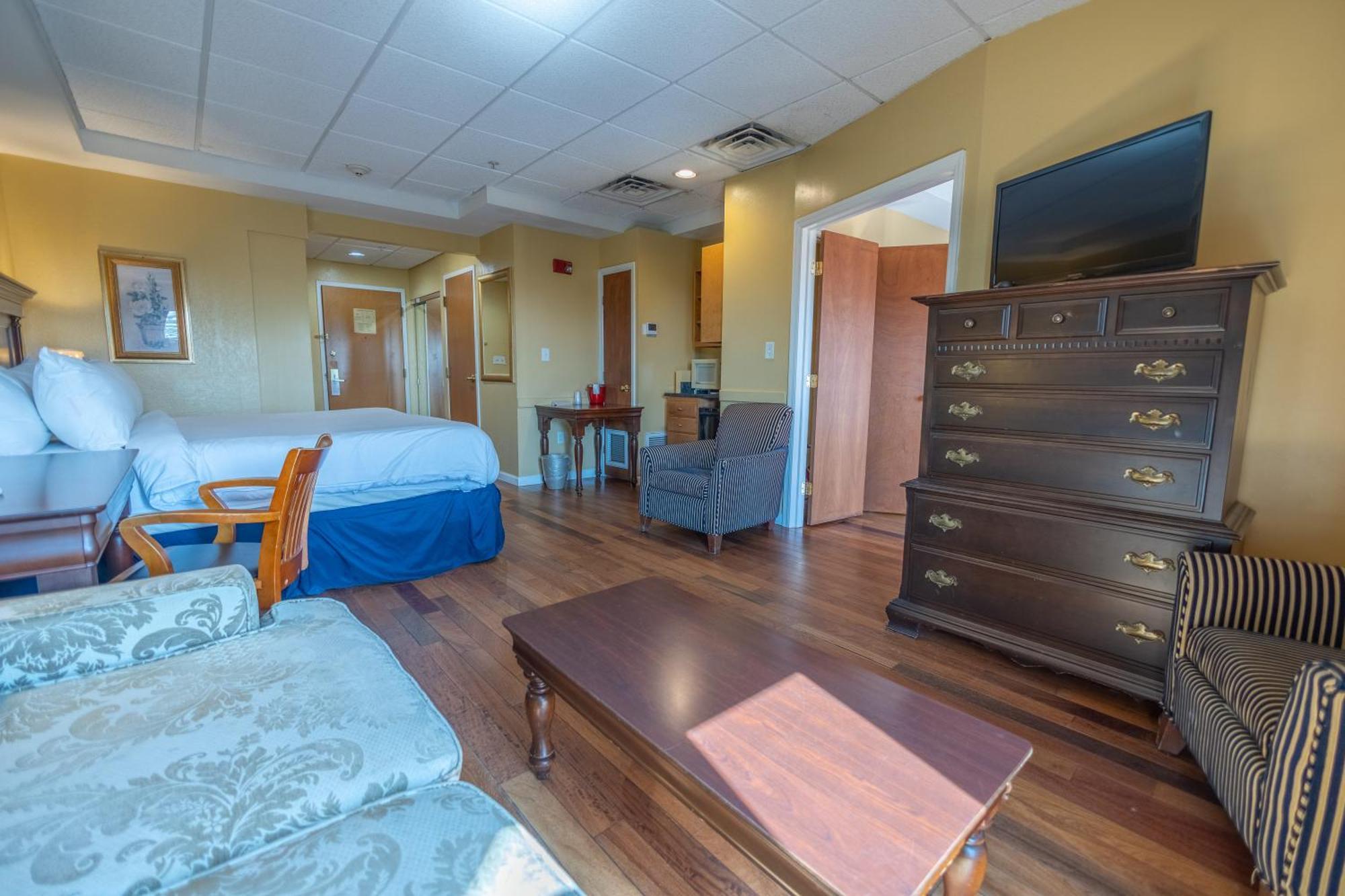 Ocean Inn & Suites St. Simons Island Экстерьер фото
