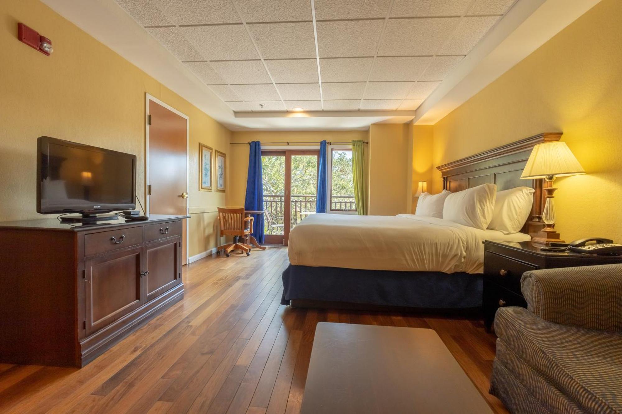Ocean Inn & Suites St. Simons Island Экстерьер фото