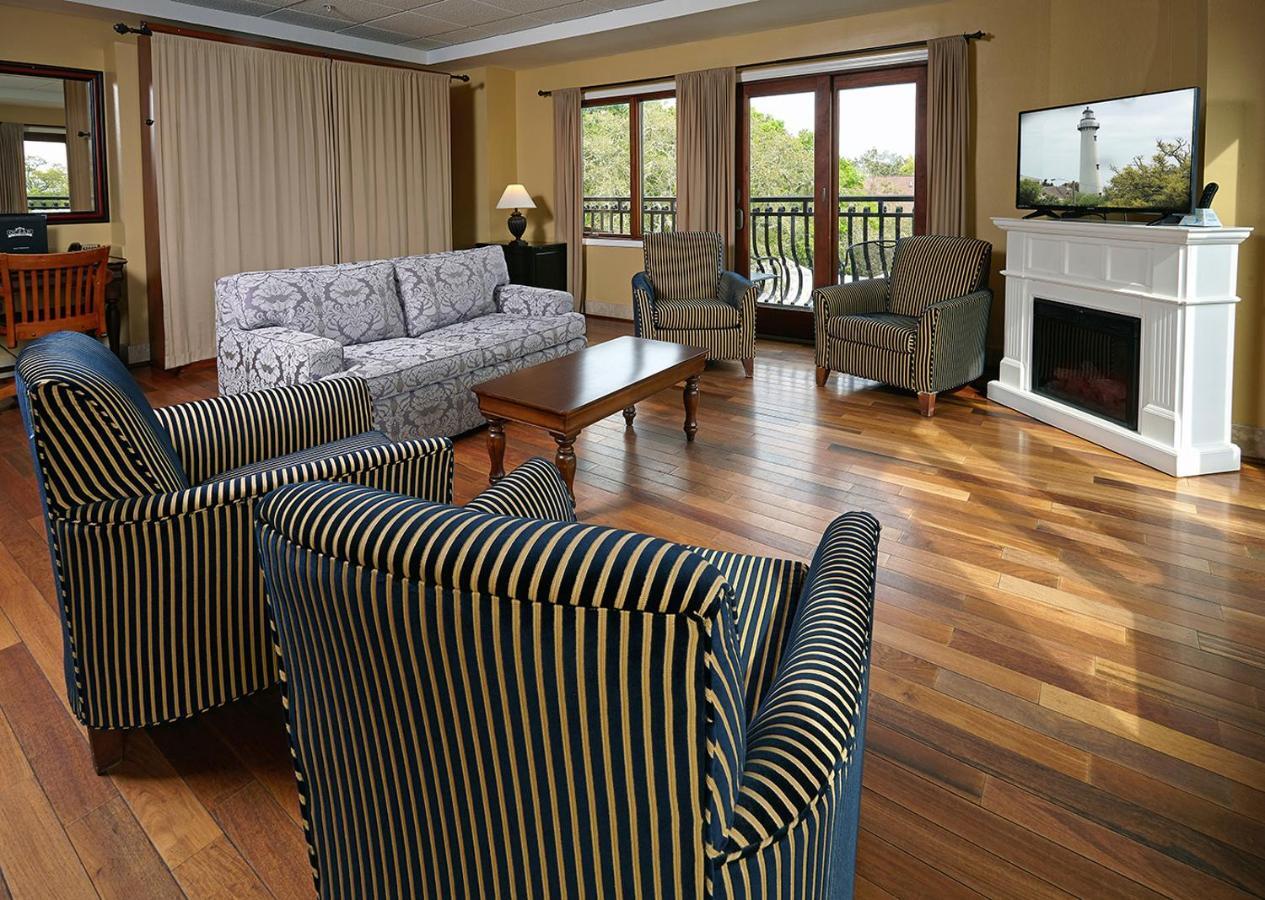 Ocean Inn & Suites St. Simons Island Экстерьер фото