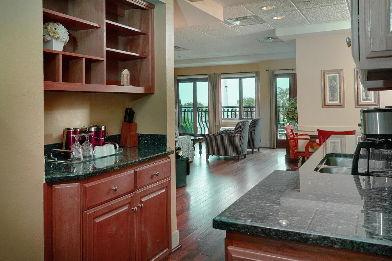Ocean Inn & Suites St. Simons Island Экстерьер фото